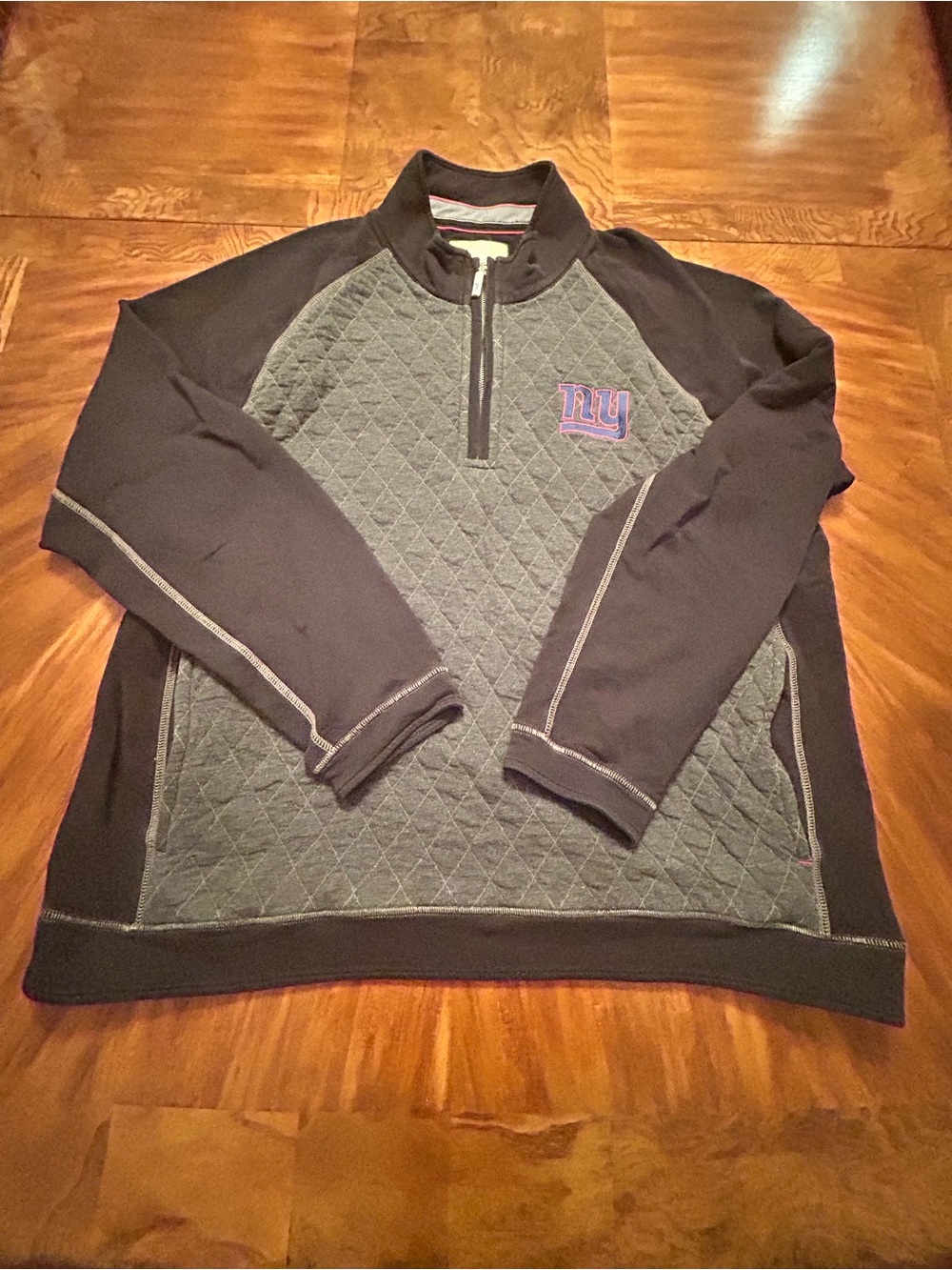 Tommy Bahama New York Giants 1/4 Zip Pullover